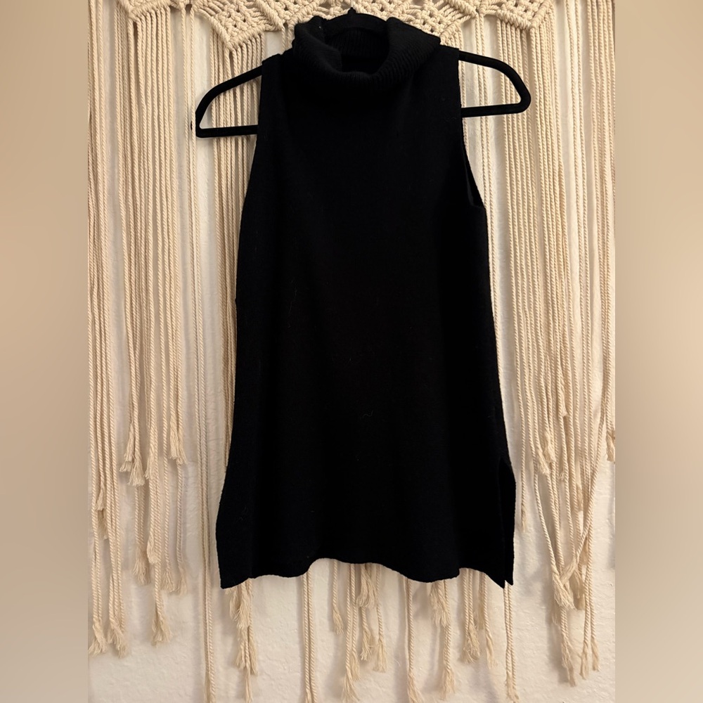 Bloomingdale's Black Knit Sweater